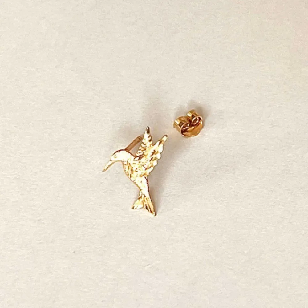 14k Yellow solid Gold Hummingbird Stud Earrings (11 X 12mm) | Gift | Real Gold |